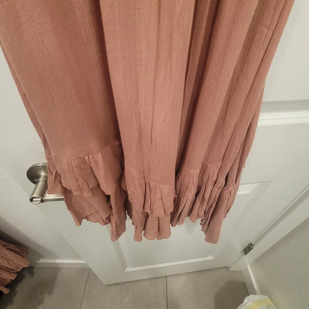 Dress - Picture 4 of 4